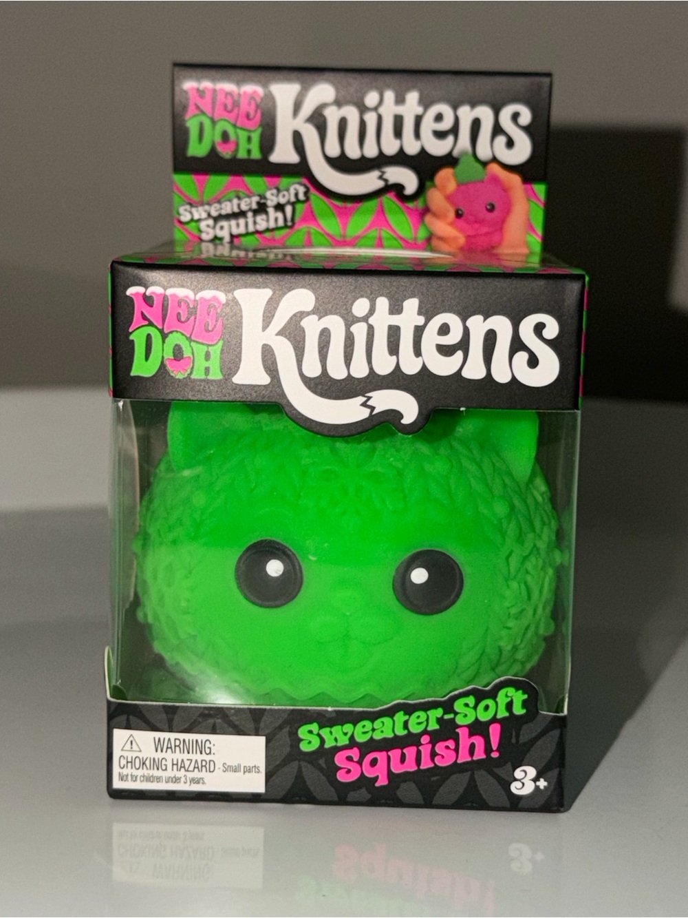 NeeDoh Schylling Christmas Knitten Squishy Toy - Green